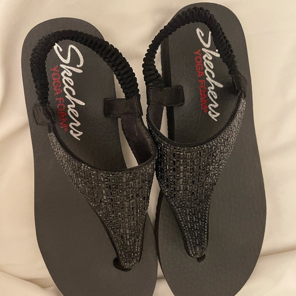 Skechers sparkle sandals. Lightweight. Like new